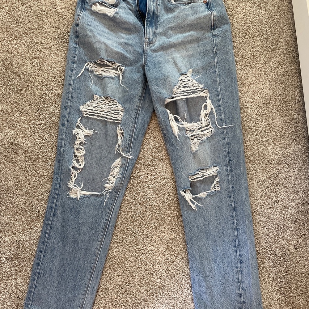 American Eagle ripped mom jeans